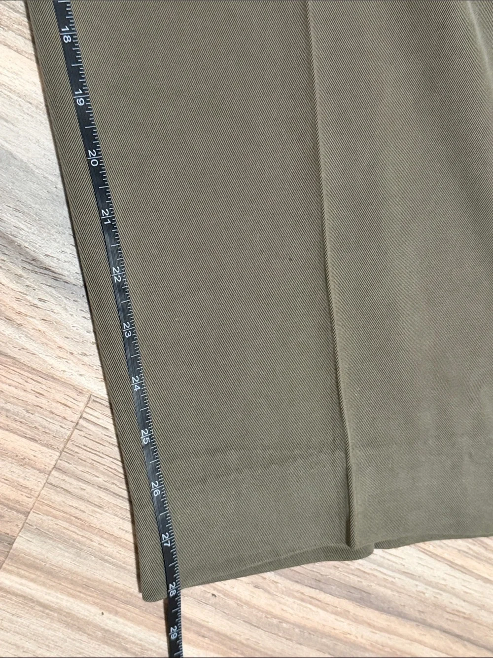 Tommy Bahama Men’s Pleated Silk Trousers 35 Olive Green Dress Pants Casual